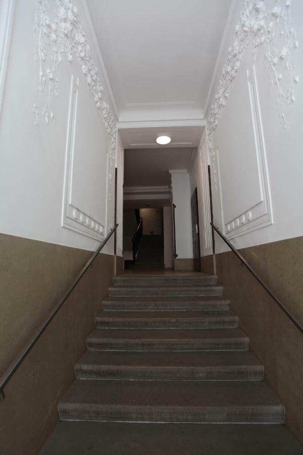 Casa Nostra - Ruhige Stadtwohnung Mit Balkon Viena Exterior foto